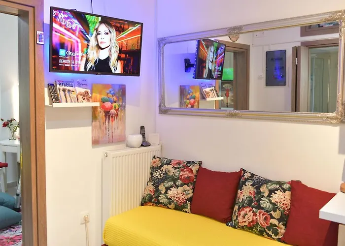 Asklipiou New Smart Mondern Central Studio